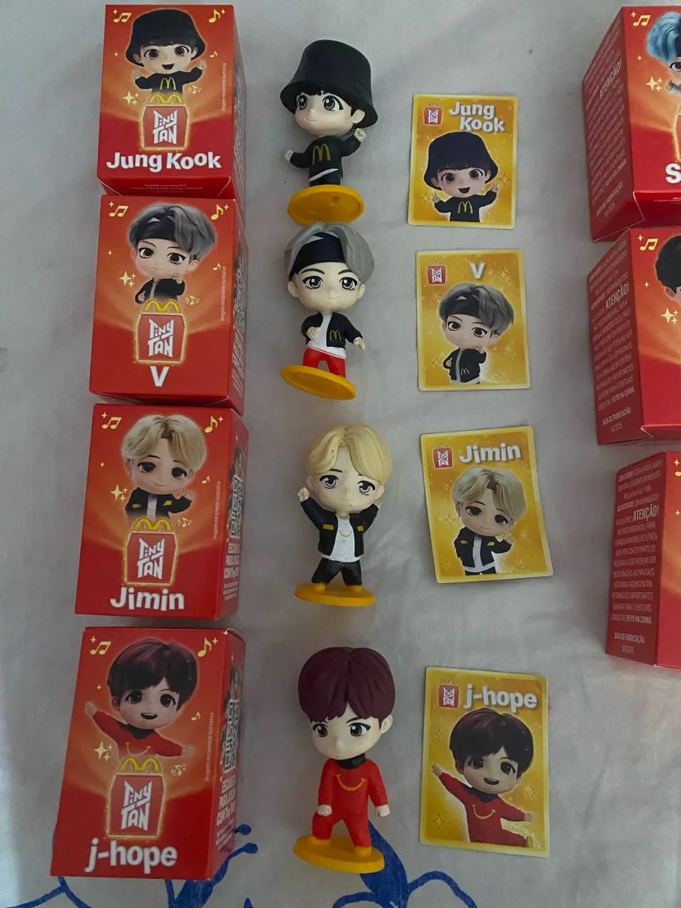 Brinquedos BTS coleção MC Donalds tinytan - Foto 2