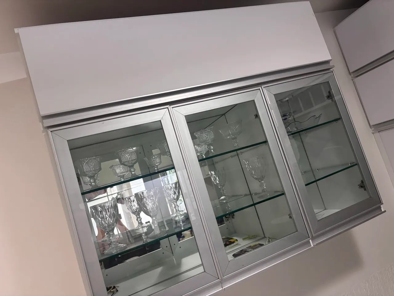 Cristaleira em Mdf Dossa Modulados 