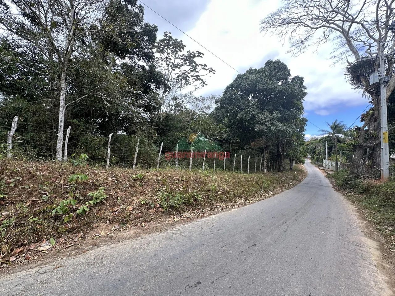 Gleba entre 788,98M² A 2509.85M² com documentação, localização privilegiada e pa - Foto 2