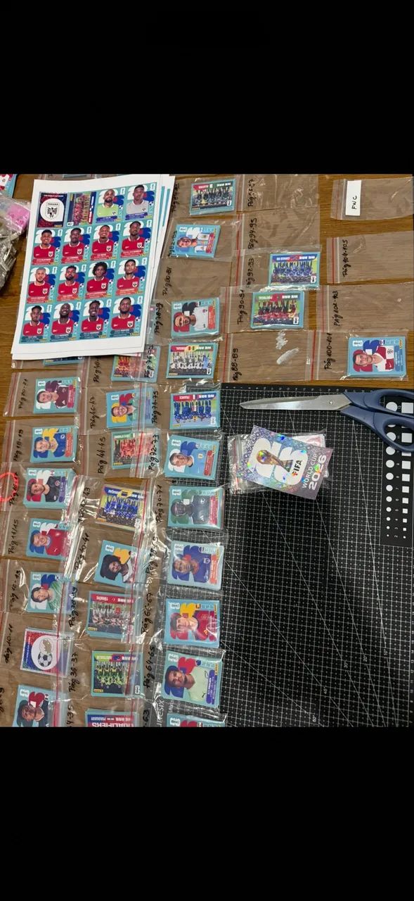 Álbum de figurinhas completo - Foto 3