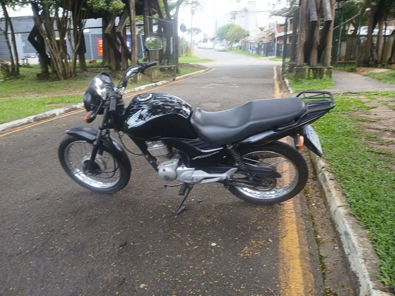 Honda cg 2010 partida elétrica passo no cartão até 24x  - Foto 5