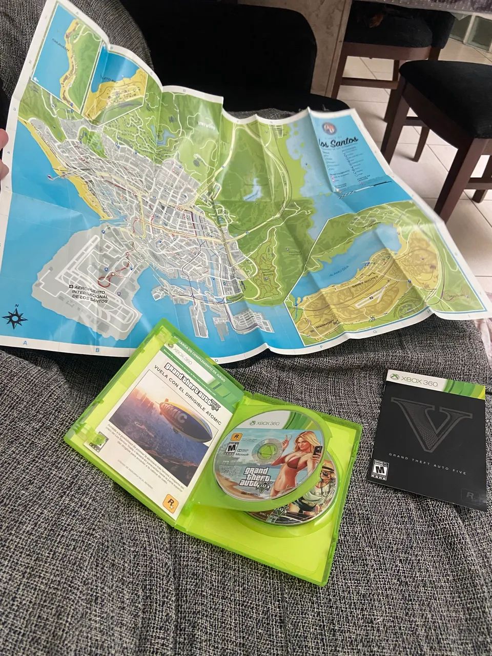 GTA 5 Grand Theft Auto V Premium Edition Xbox One Físico - Foto 4