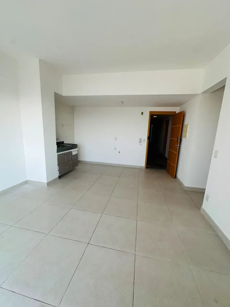 ALUGO APTO ED UNIQUE STUDIO COM 2/4 SENDO 1 SUÍTE E 1VAGA DE GARAGEM