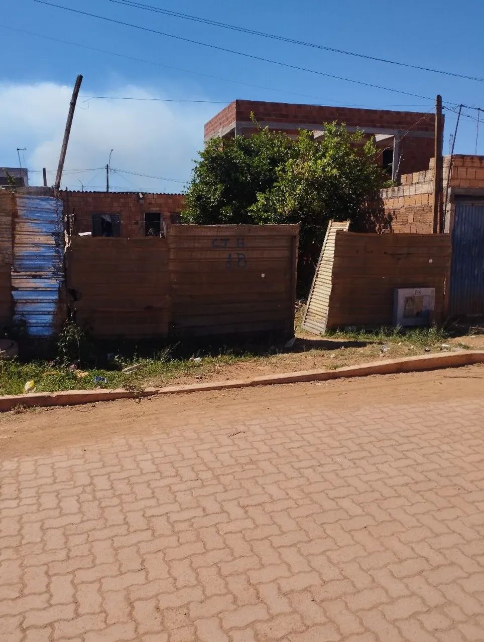 Vendo lote com Barraco - urgente  - Foto 2