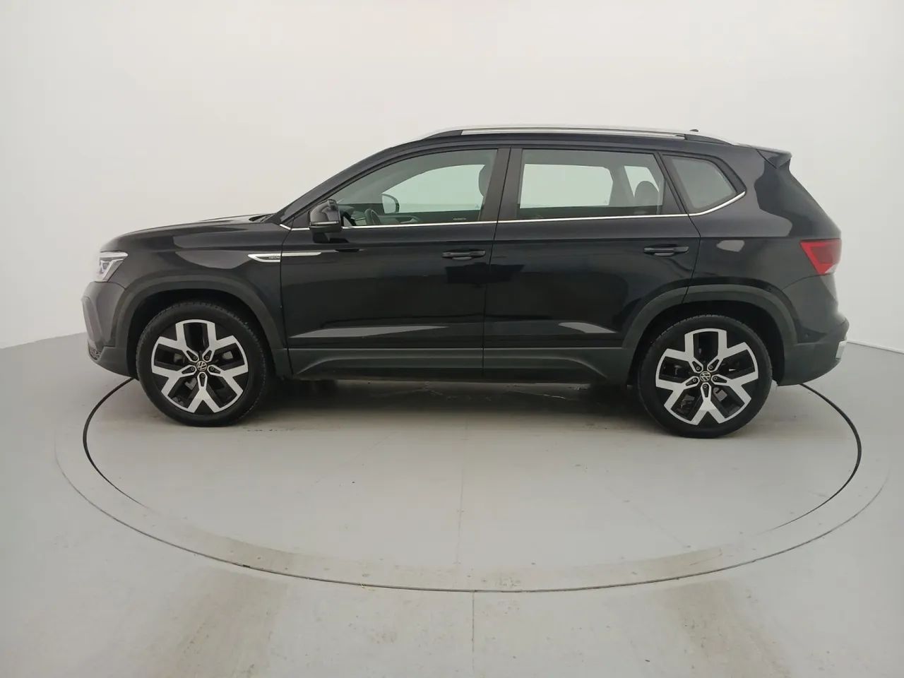 Volkswagen Taos Highline 1.4 250 TSI Flex Aut., foto 2 de 18