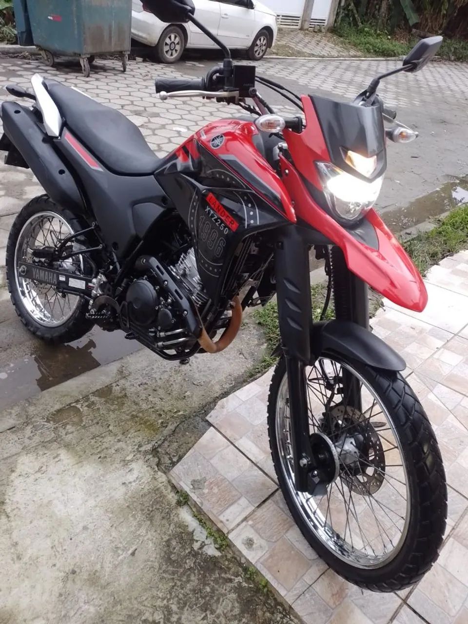 Moto Lander* - Foto 3