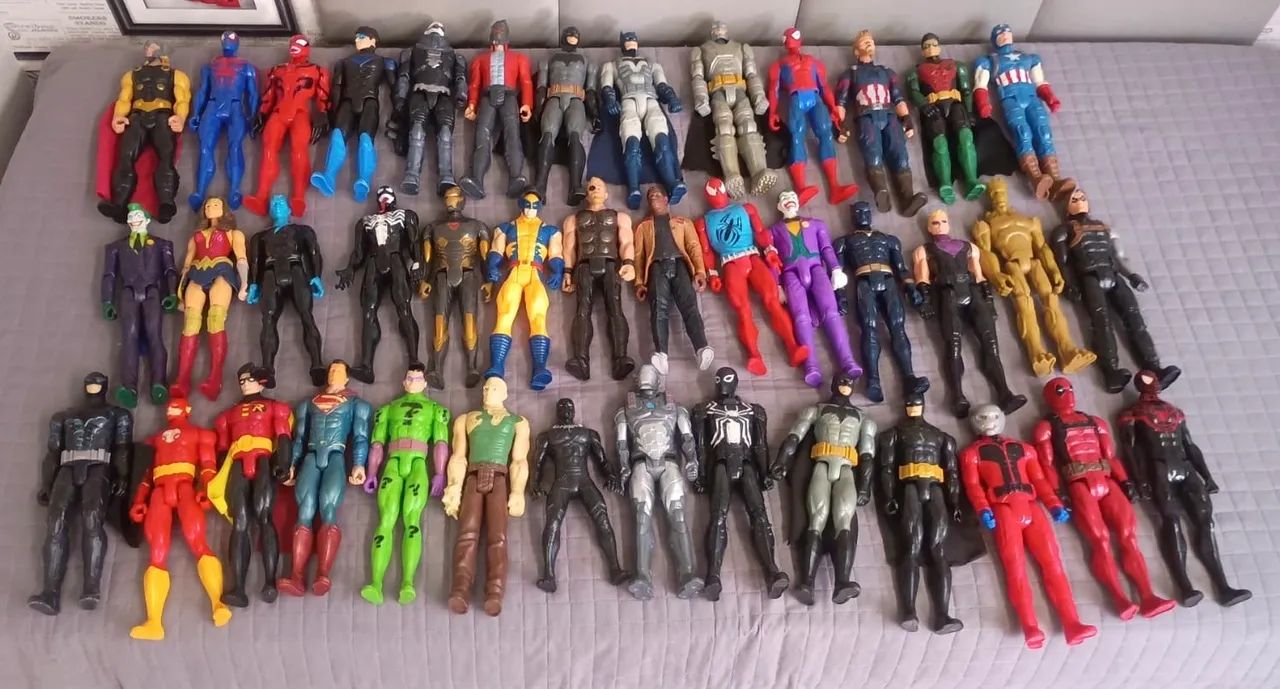 Coleção Bonecos Marvel, DC, Star Wars, Total de 41.