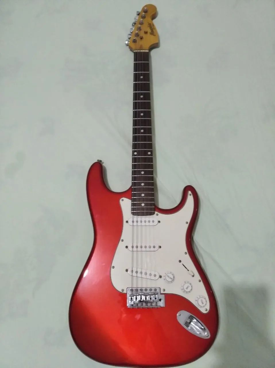 Guitarras Cort e Memphis e violão Giannini  - Foto 4