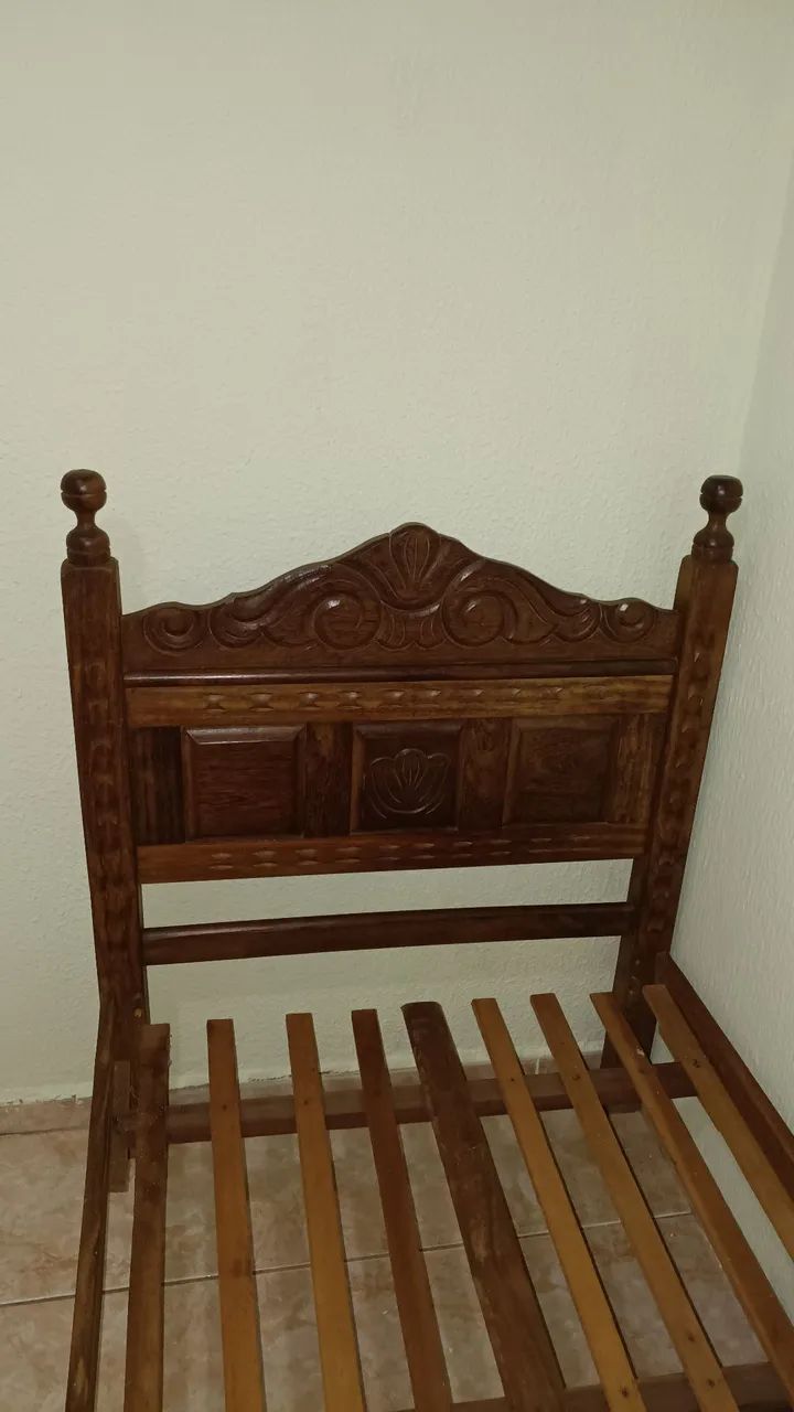 Cama de solteiro madeira 0.88 X 1.98 - Foto 2