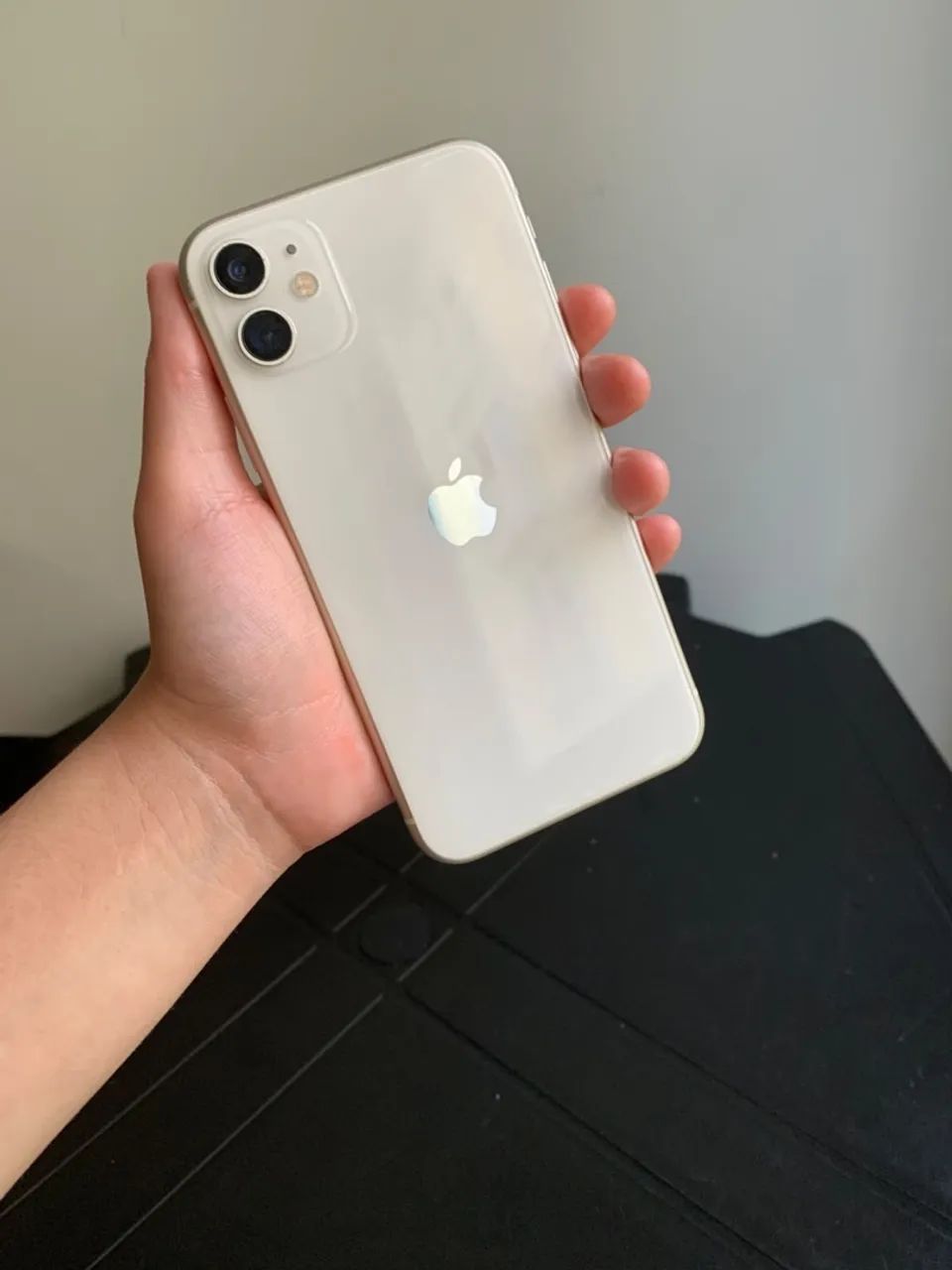 iPhone 11 128G Vendo ou troco. - Foto 2