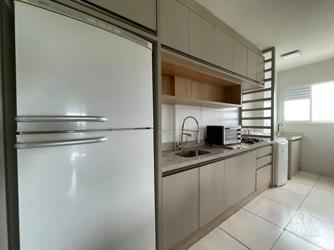 Excelente apartamento mobiliado com 02 dormitórios - Foto 3