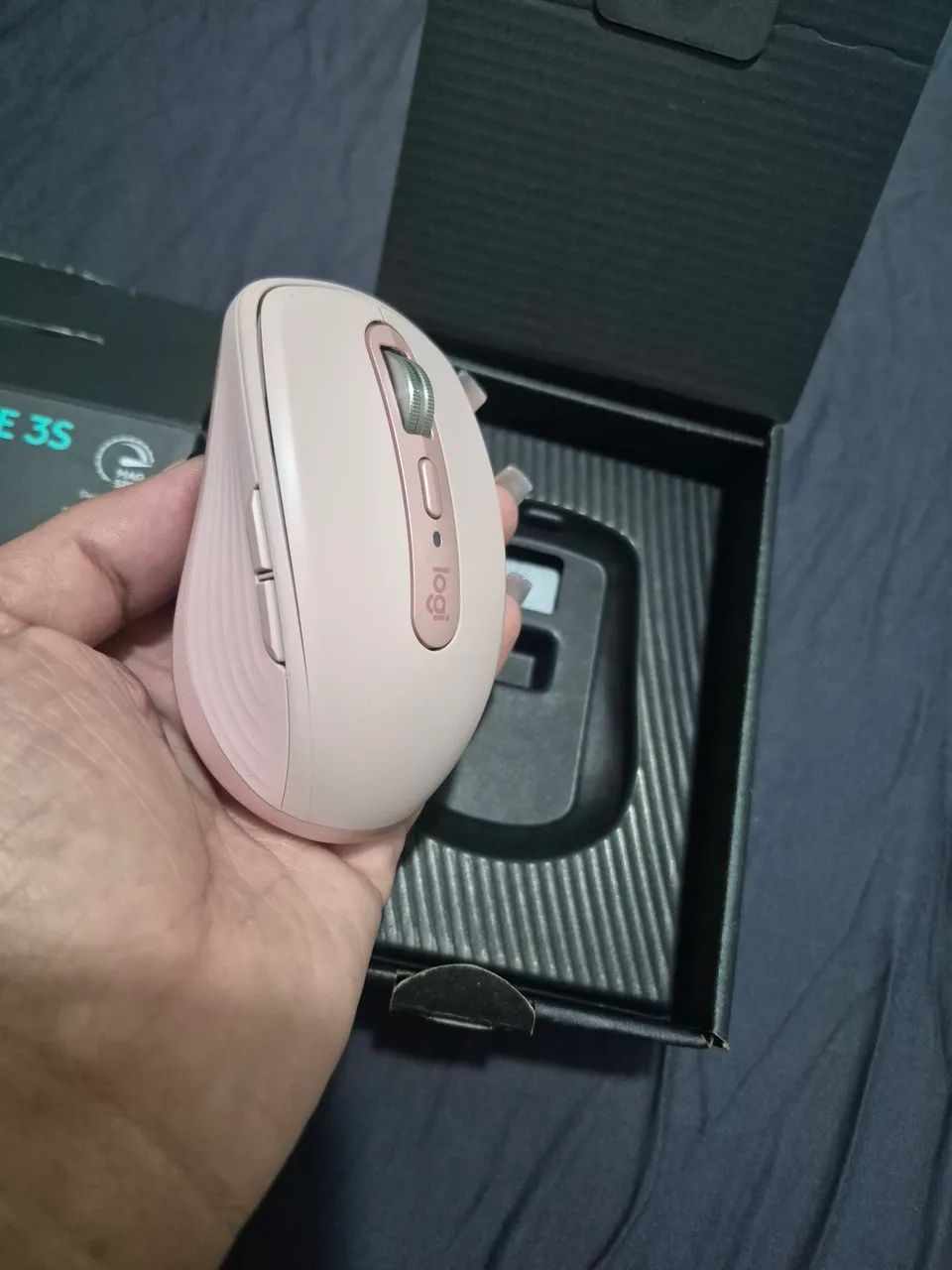 Mouse sem fio Logitech MX Anywhere 3S  - Foto 3
