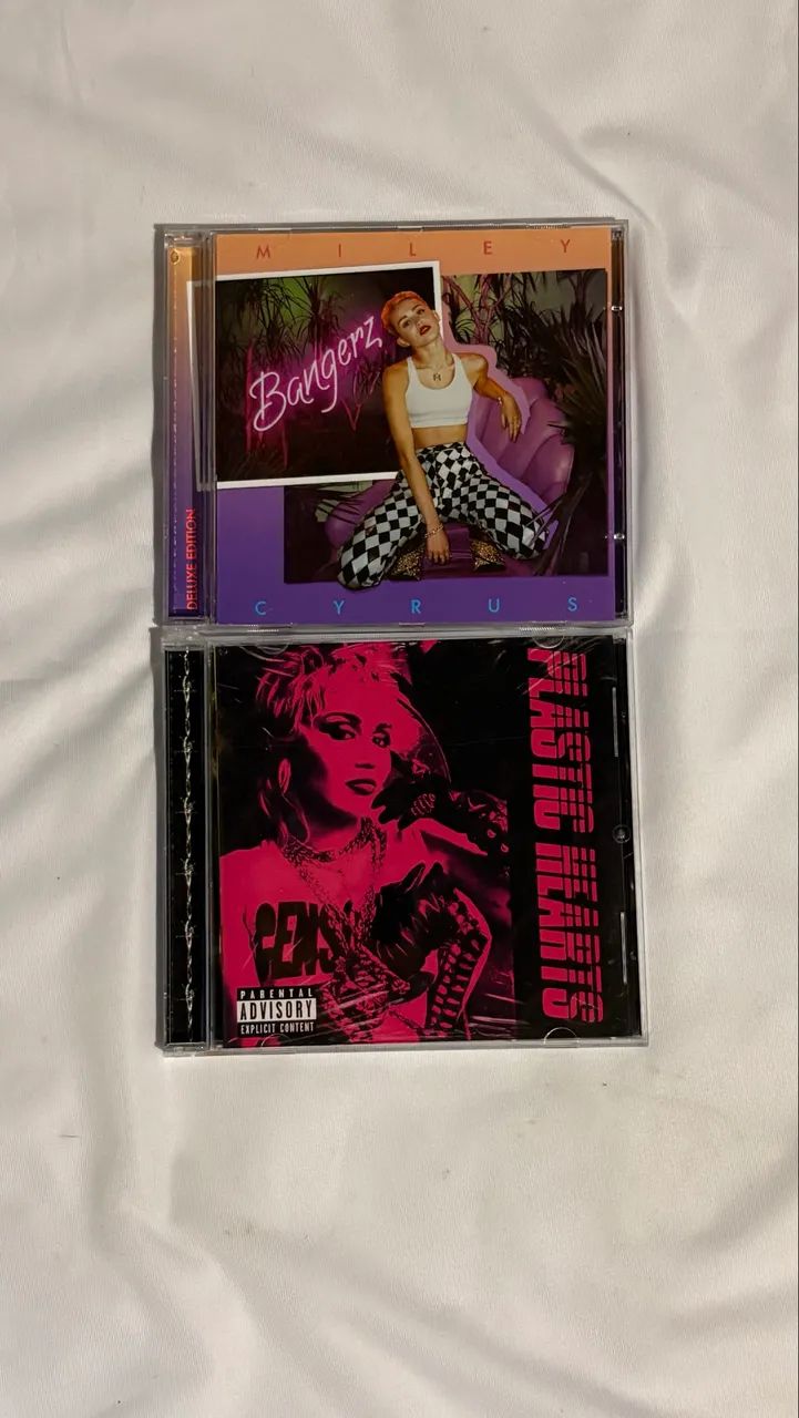 Cds Miley Cyrus - Bangerz (alt cover) e plastic heart