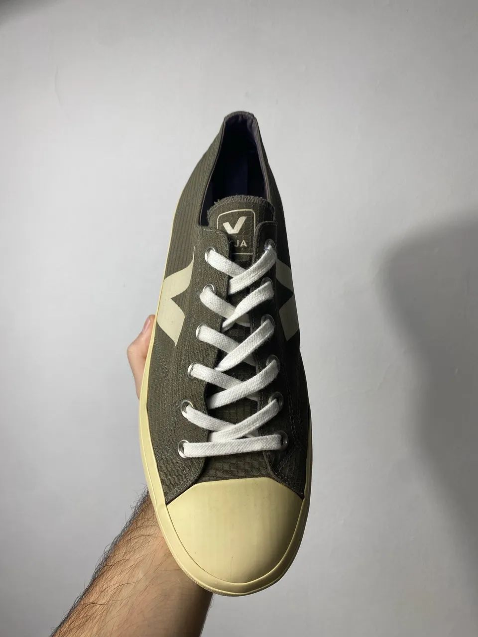 TÊNIS VEJA VERT NYLON - Foto 2