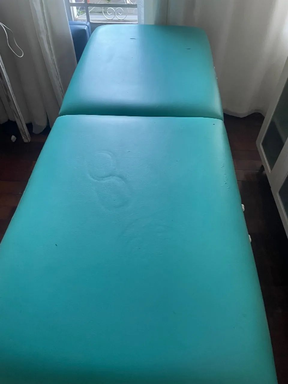 Cadeira de podologia, mocho  e maca  - Foto 3