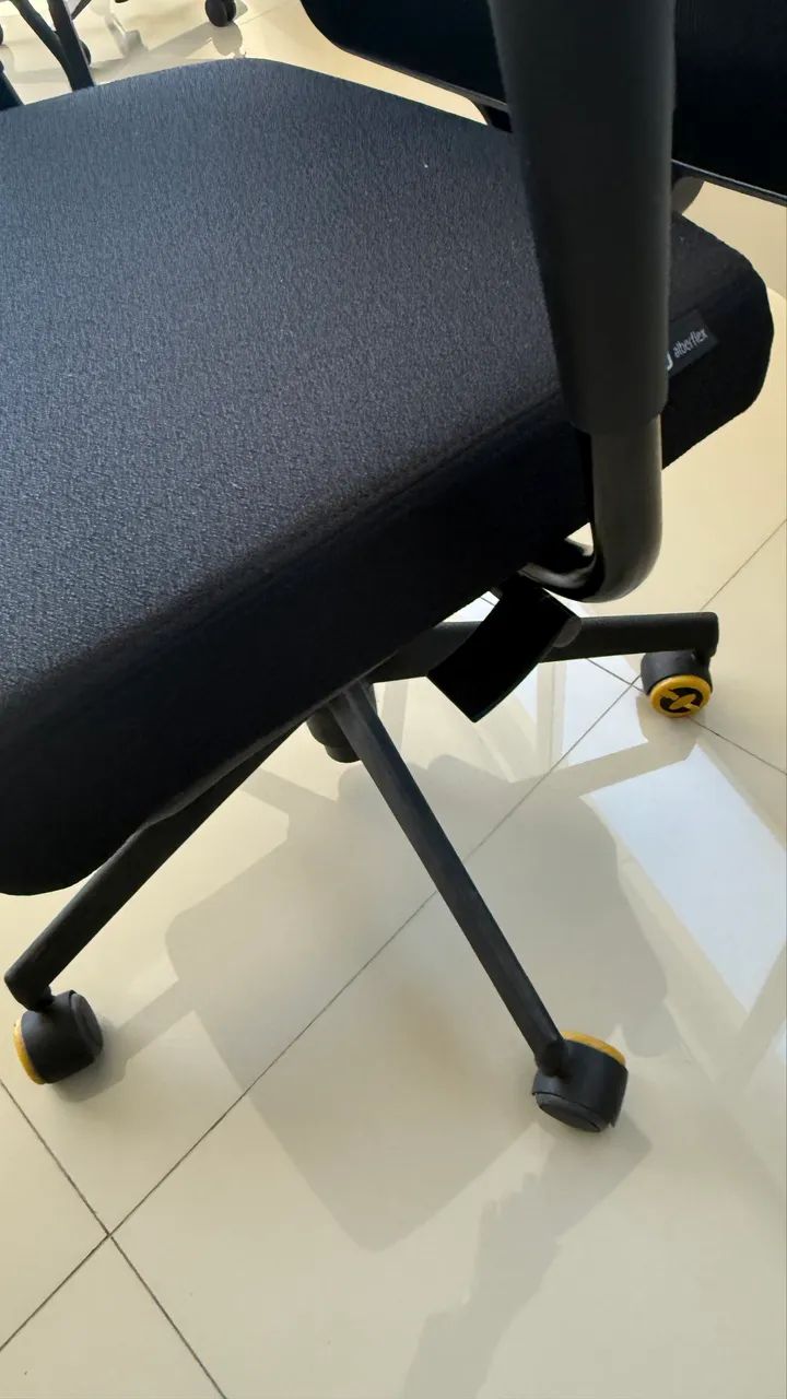 Cadeira Ergométrica para Escritório  - Foto 2