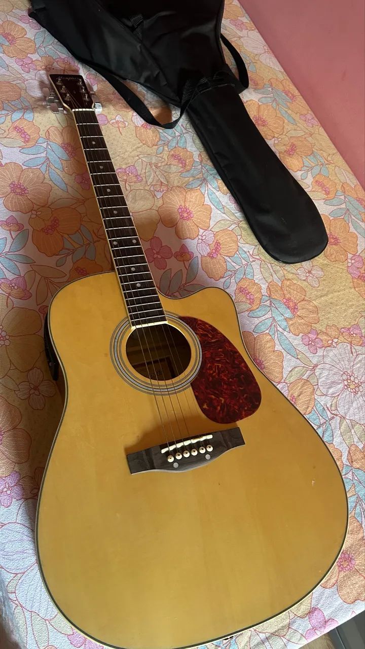 Violão elétrico 