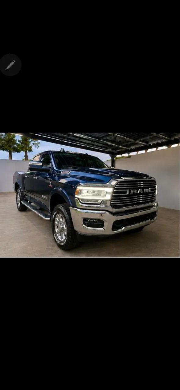 Ram 3500 3500 LARAMIE 6.7 TB CD 4x4 Diesel 2022