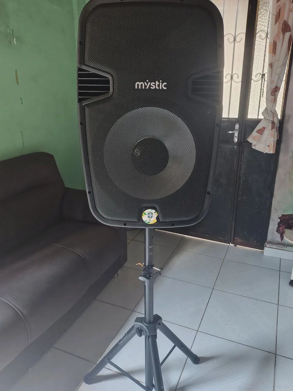 Caixa de com dois microfone sem fio JBL 