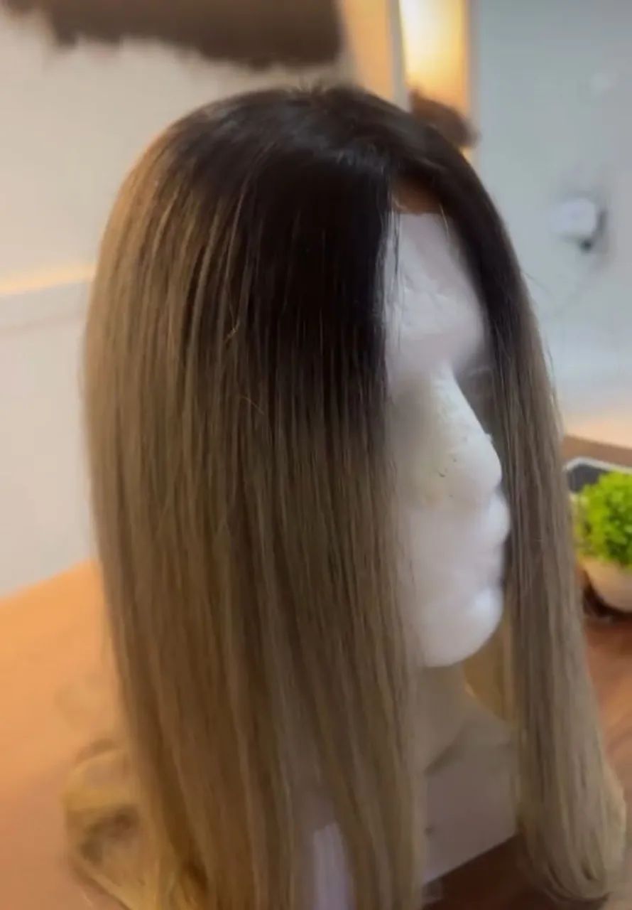 Topo de Cabelo Humano Raiz Esfumada 