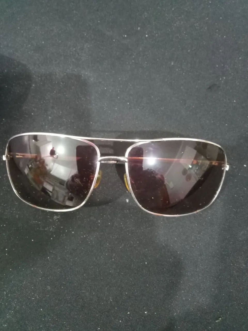 Óculos de sol Tommy Hilfiger novinho - Foto 2