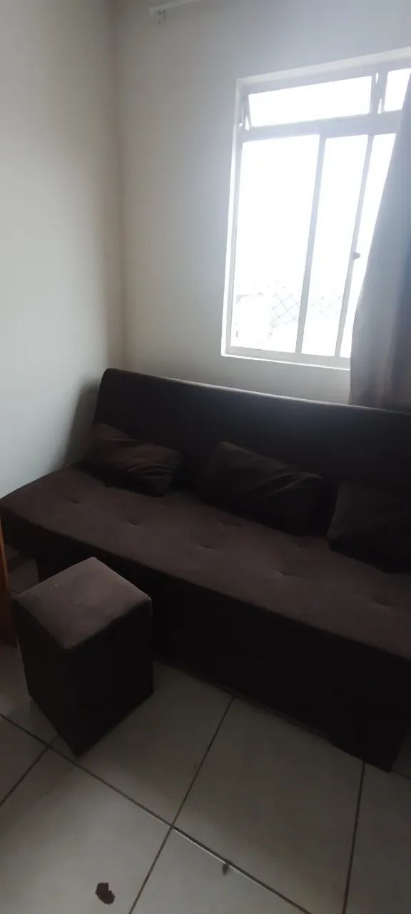 Sofá-Cama Marrom + Puff+ 3 Almofadas (Completo) - Foto 3