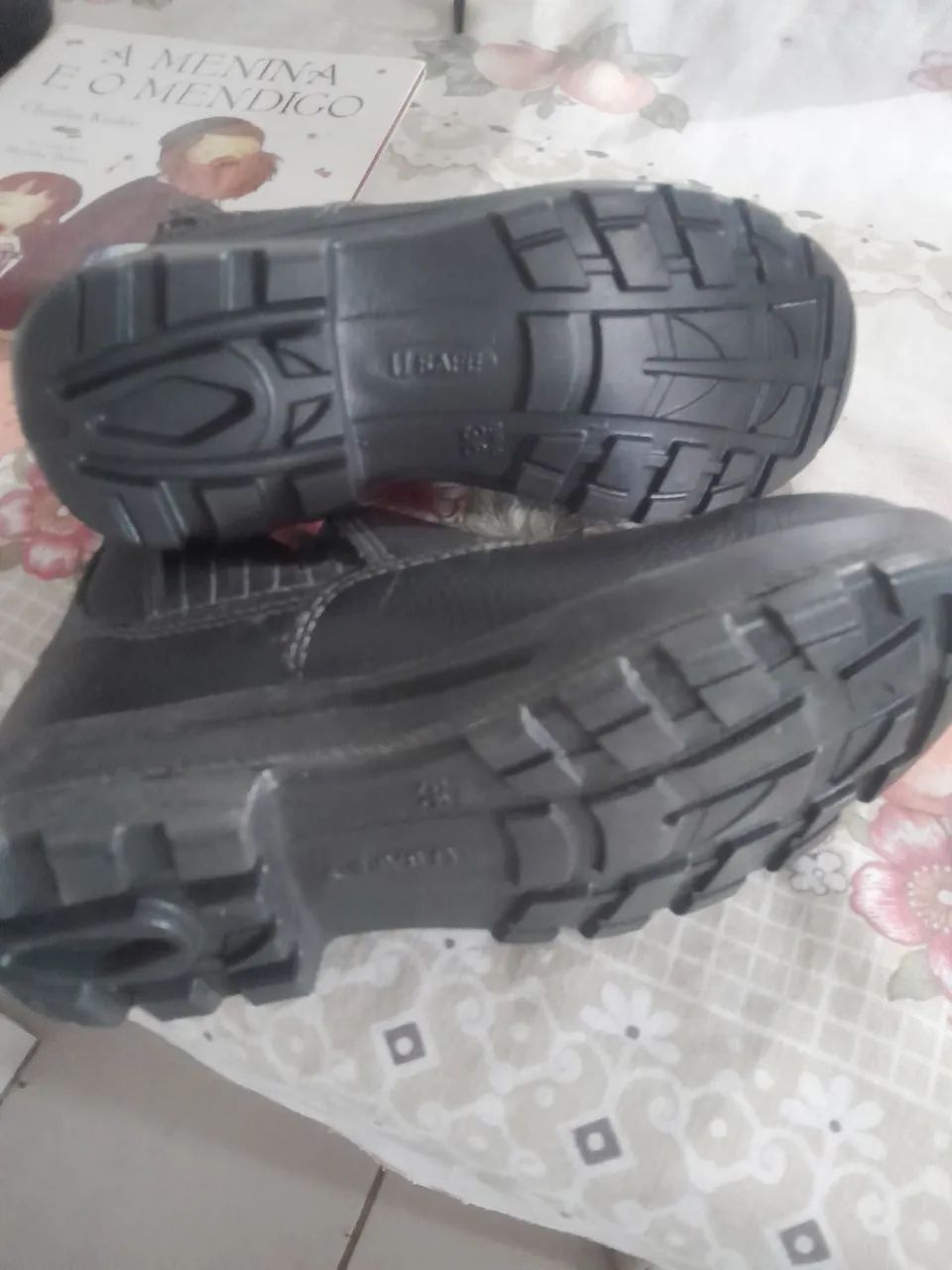 bota para  perfeito estado 36 - Foto 2