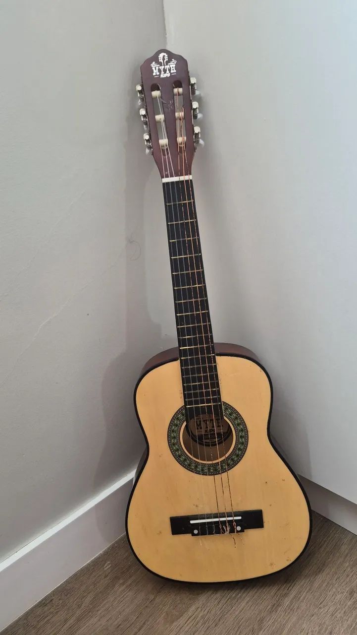 Violão infantil 