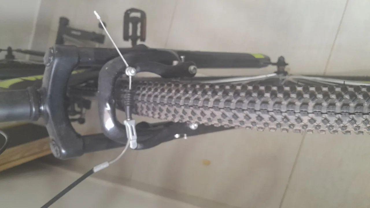 Bicicleta  - Foto 2