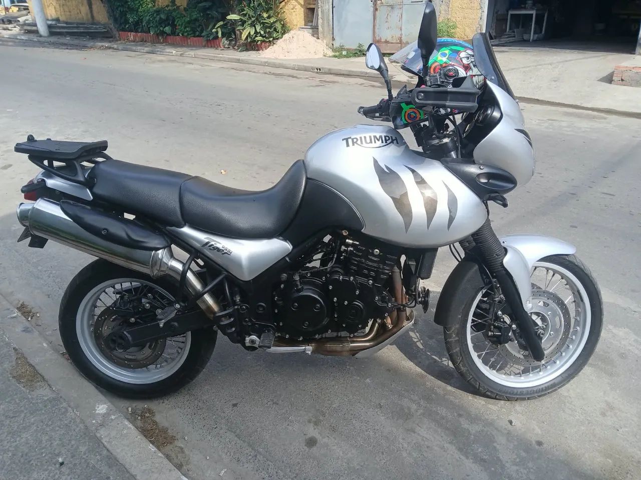 Triumph Tiger 955i - Foto 3