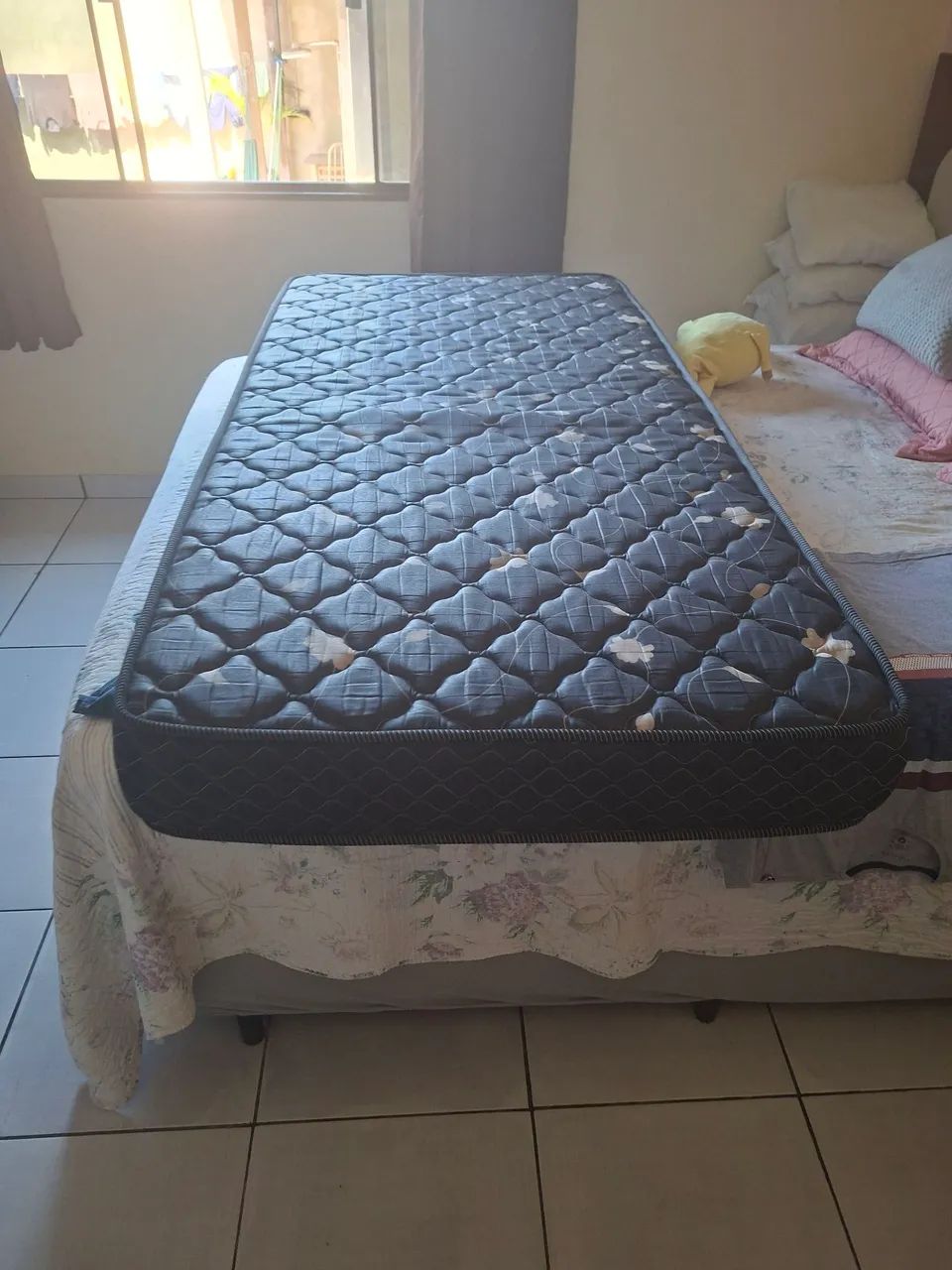 Vendo colchão solteiro  - Foto 3