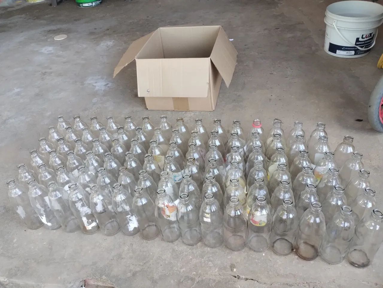 Vendo Garrafa de Cajuína.