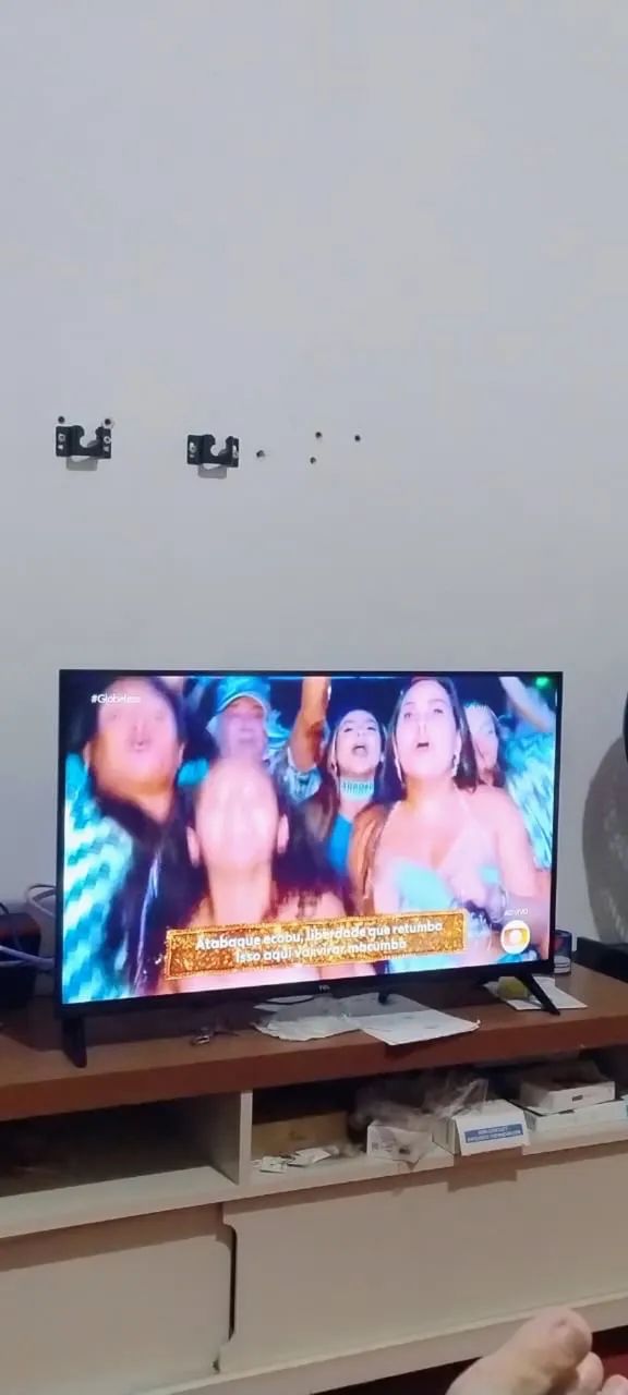 Tv lcd 32 TCL  - Foto 2