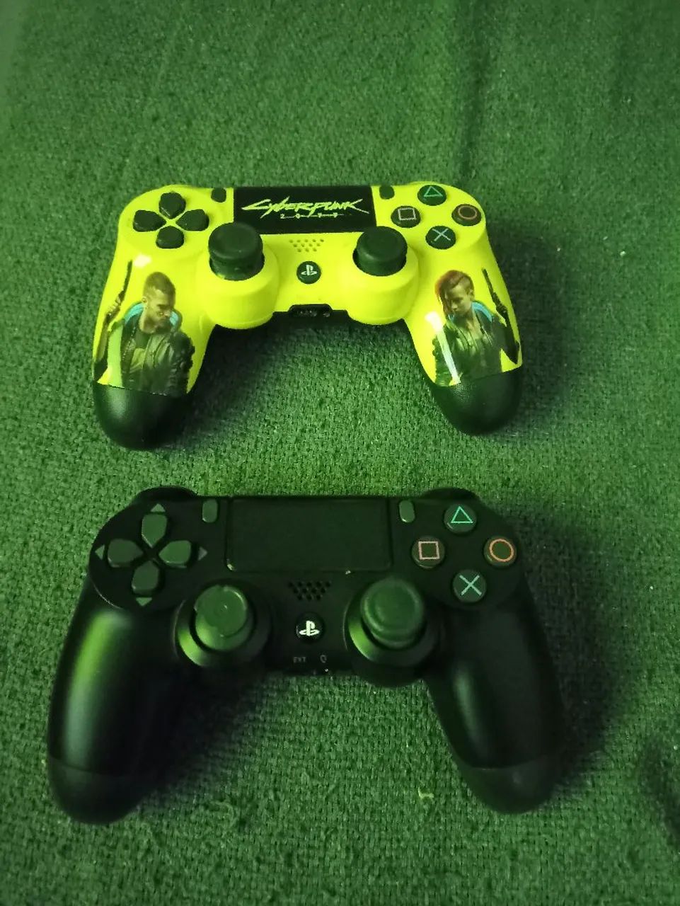 PS4 com 4 Jogos e 3 Controles - Foto 2