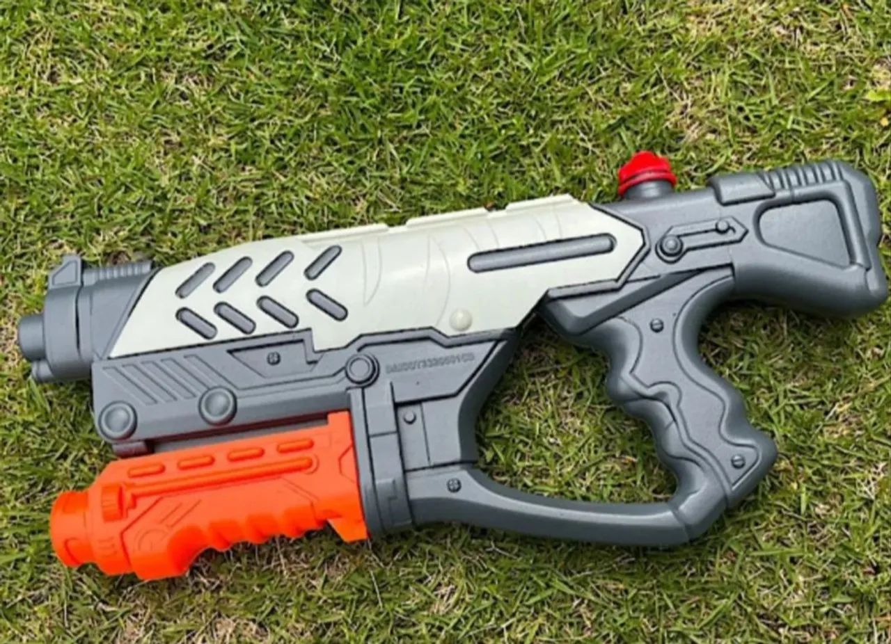 Combo de brinquedos grandes originais por apenas 25 reais