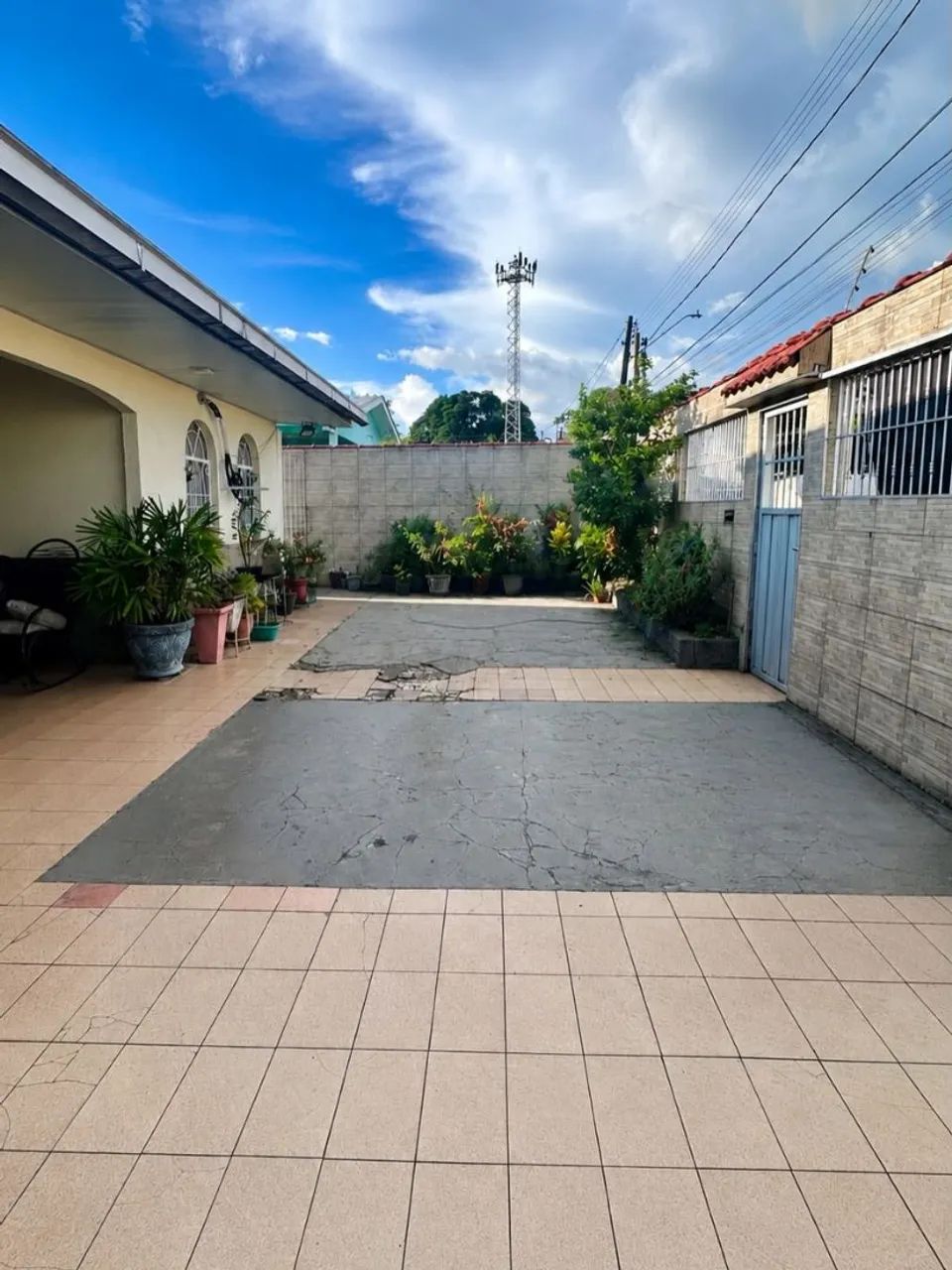 CASA COM PISCINA NO JURUNAS {NA} - Foto 4