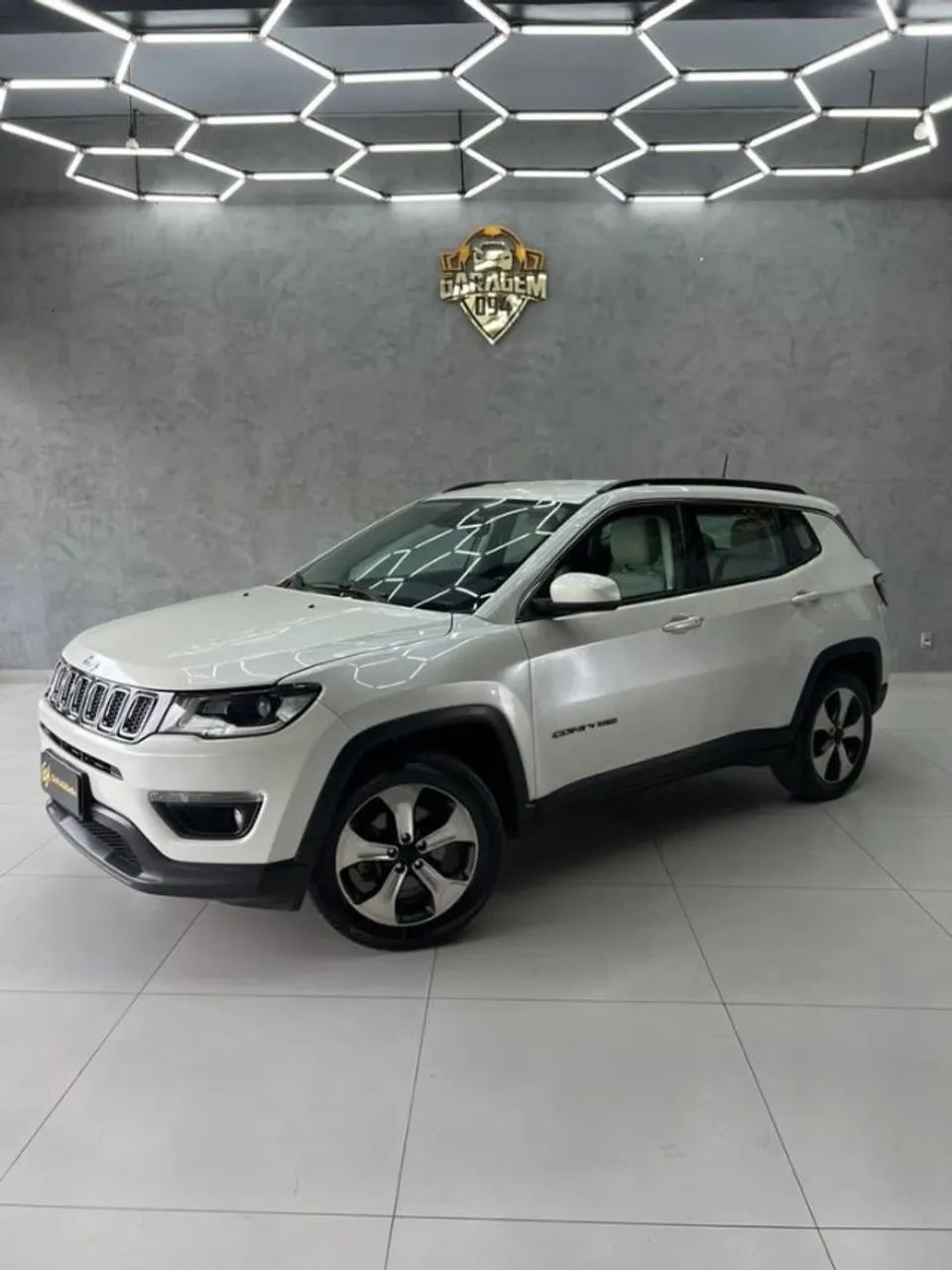 Jeep Compass COMPASS LONGITUDE 2.0 4x2 Flex 16V Aut. 2018