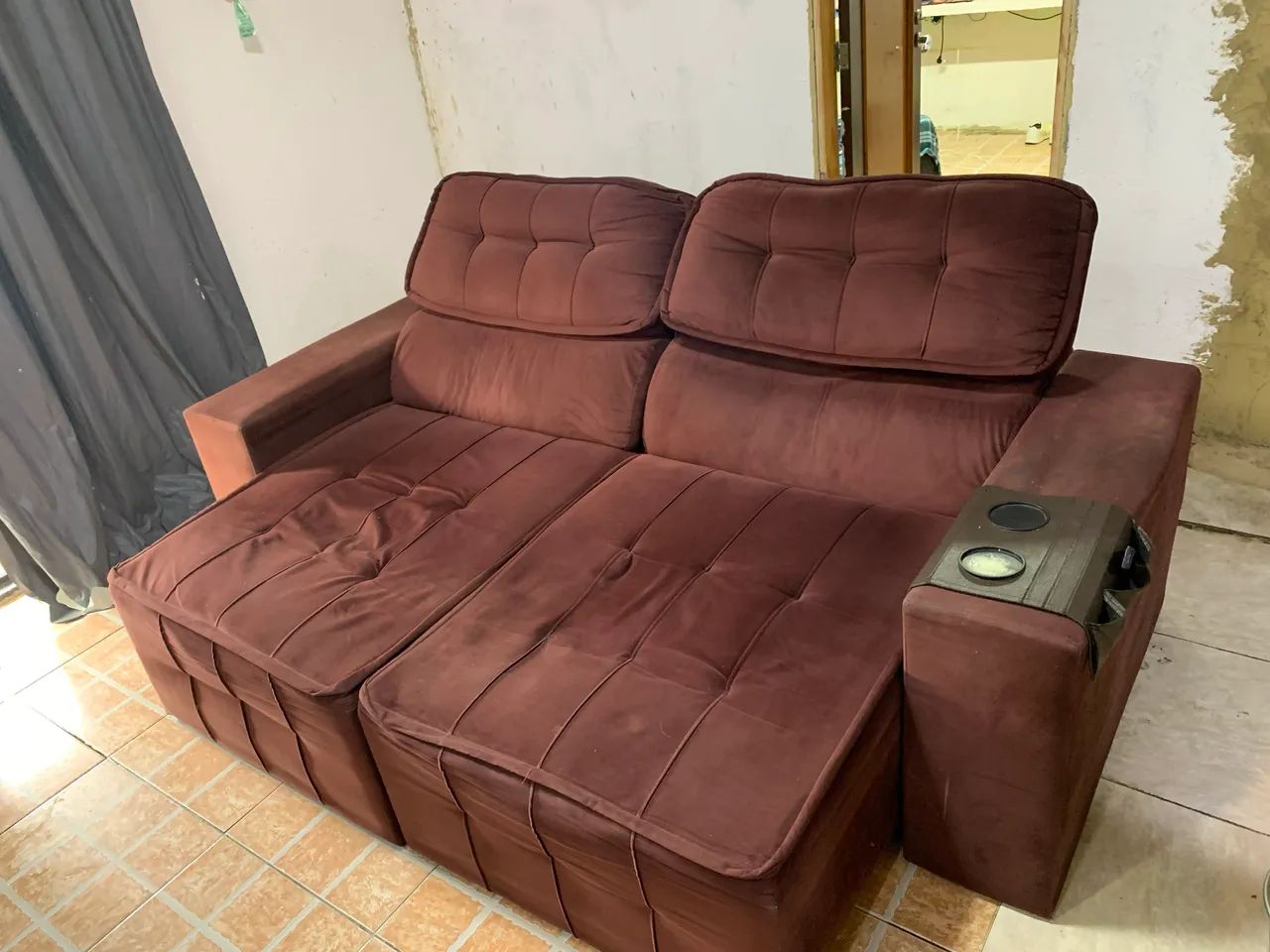 Sofá retrátil 3 lugares