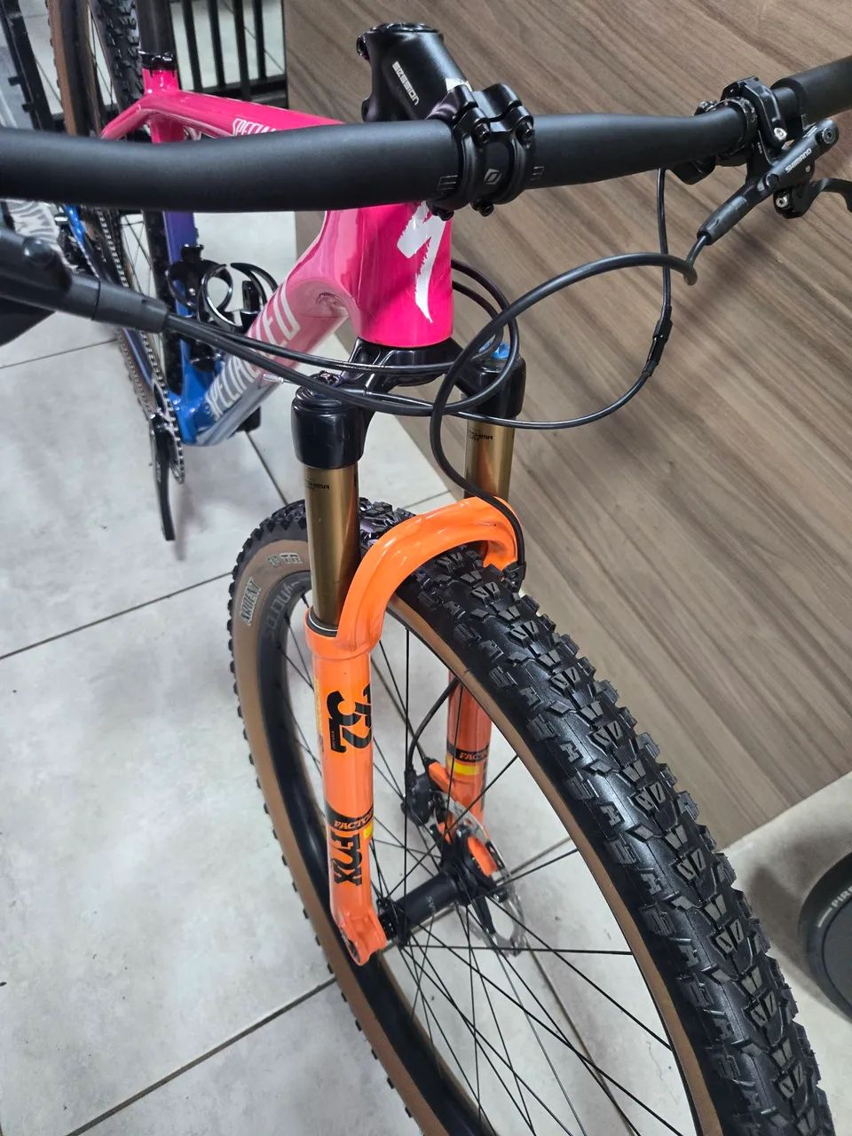 Specialized Epic Carbom M - 2020 - Foto 4