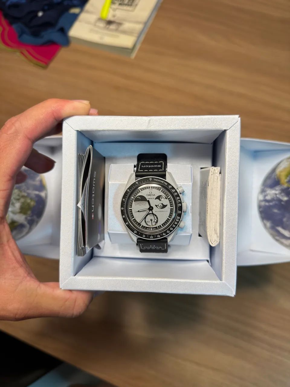 RELÓGIO SWATCH x OMEGA BIOCERAMIC MOONSWATCH