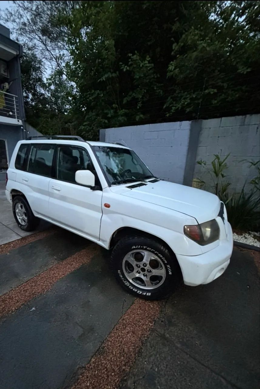 Mitsubishi Pajero IO Aut. 2000