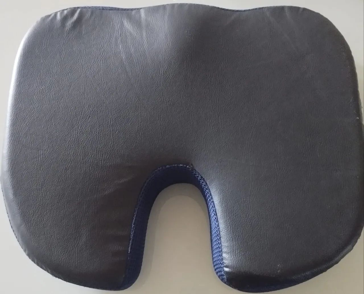 ALUGAMOS  Almofada ortopédica em formato de U