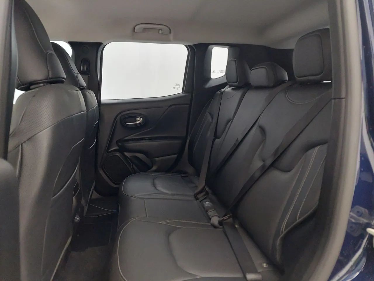 Jeep Renegade Long. T270 1.3 TB 4x2 Flex Aut., foto 17 de 18