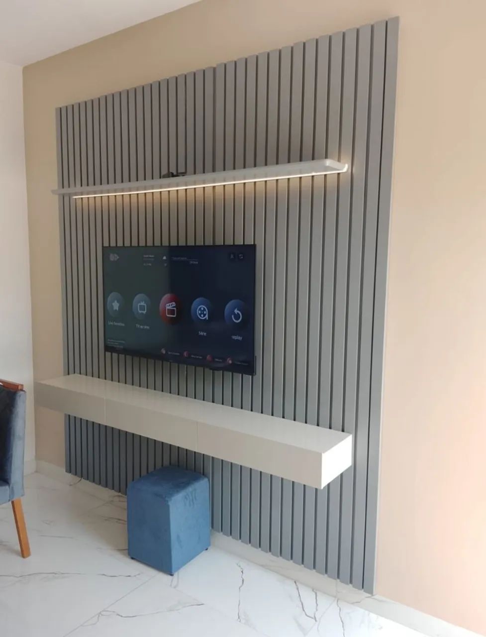 Painel ripado em Mdf com Led 