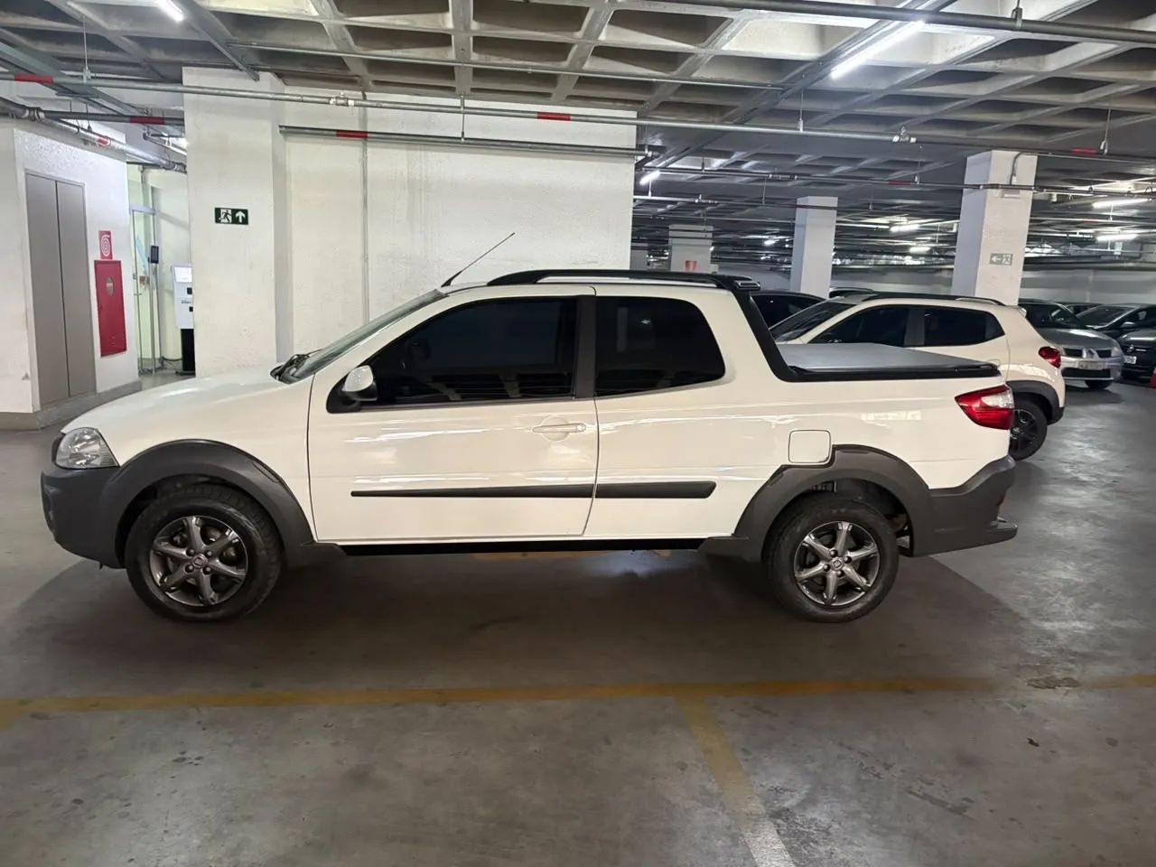 Fiat Strada Working Hard 1.4 Fire Flex 8V CD 2018 - Foto 2