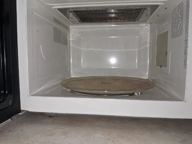 Vendo Micro Ondas Electrolux MEX 41 - Foto 2