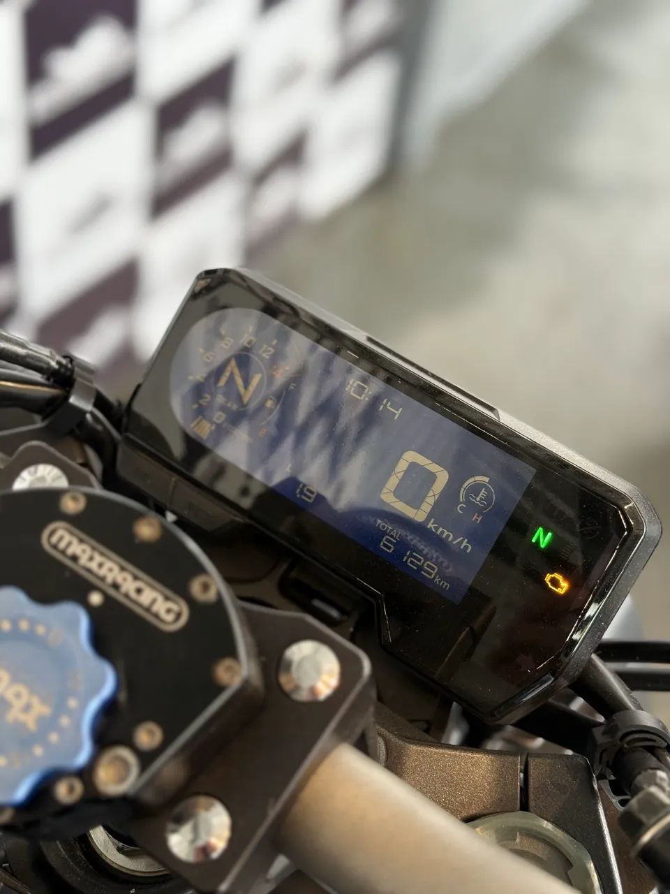 ? Cb 650r - Foto 4