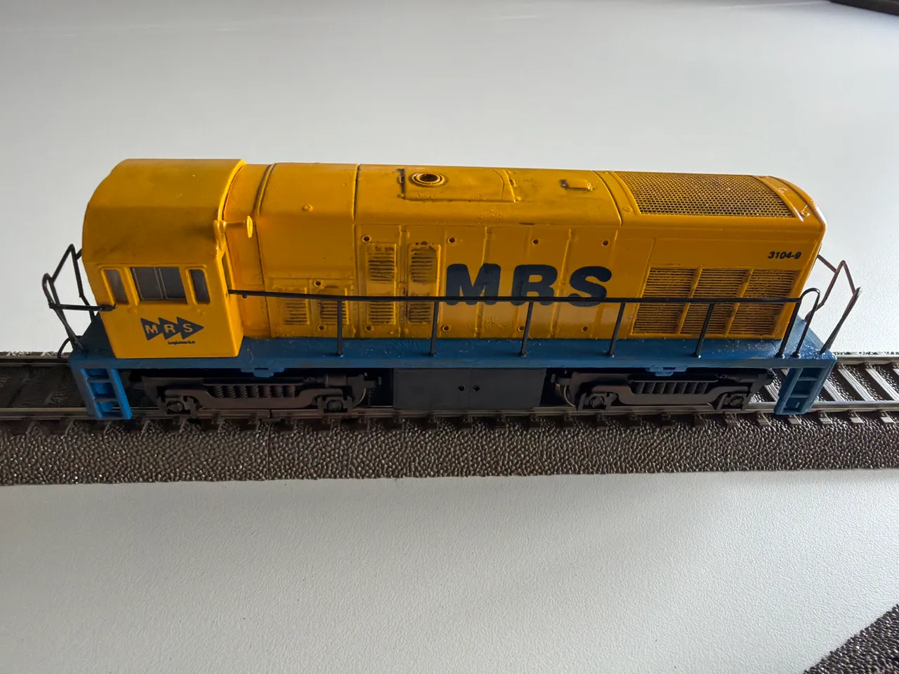 LOCOMOTIVA KATO C44-9W UP ESCALA N BITENCOM - Hobbies e coleções