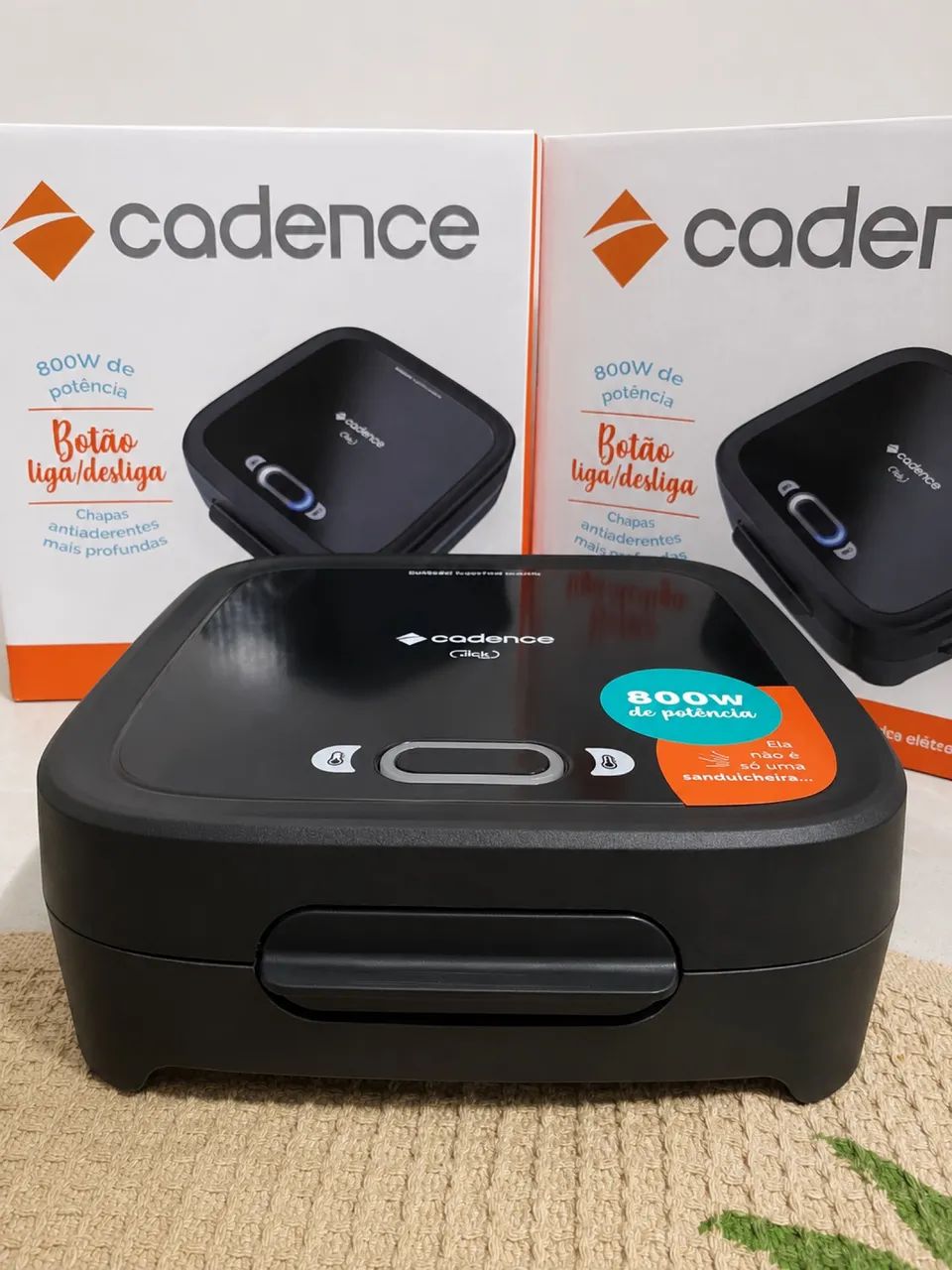 SANDUICHEIRA CADENCE CLICK 800W NA CAIXA - Eletroportáteis Para