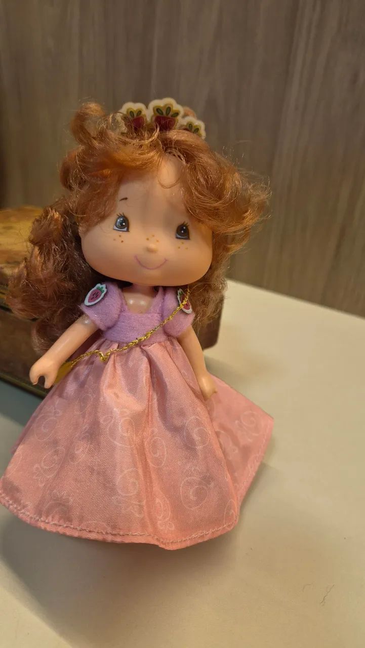 Boneca moranguinho princesa anos 2000 - Foto 2